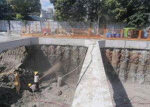 泵送式液壓濕噴機施工現(xiàn)場